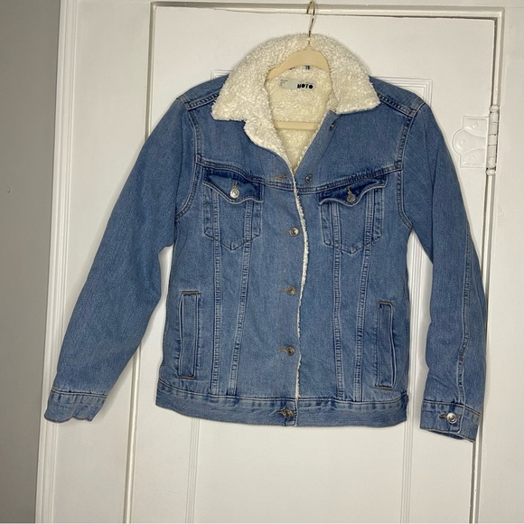 Top Shop Moto Custom Painted Sherpa Denim Jacket Size 0 - Picture 2 of 12